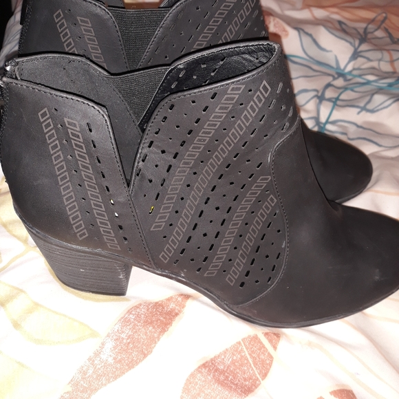 Route66 Perforated Black Heeled Booties - Picture 4 of 7